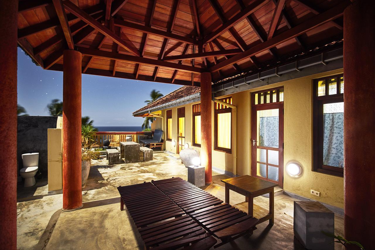 Villa Lucky Star Тангале Екстериор снимка