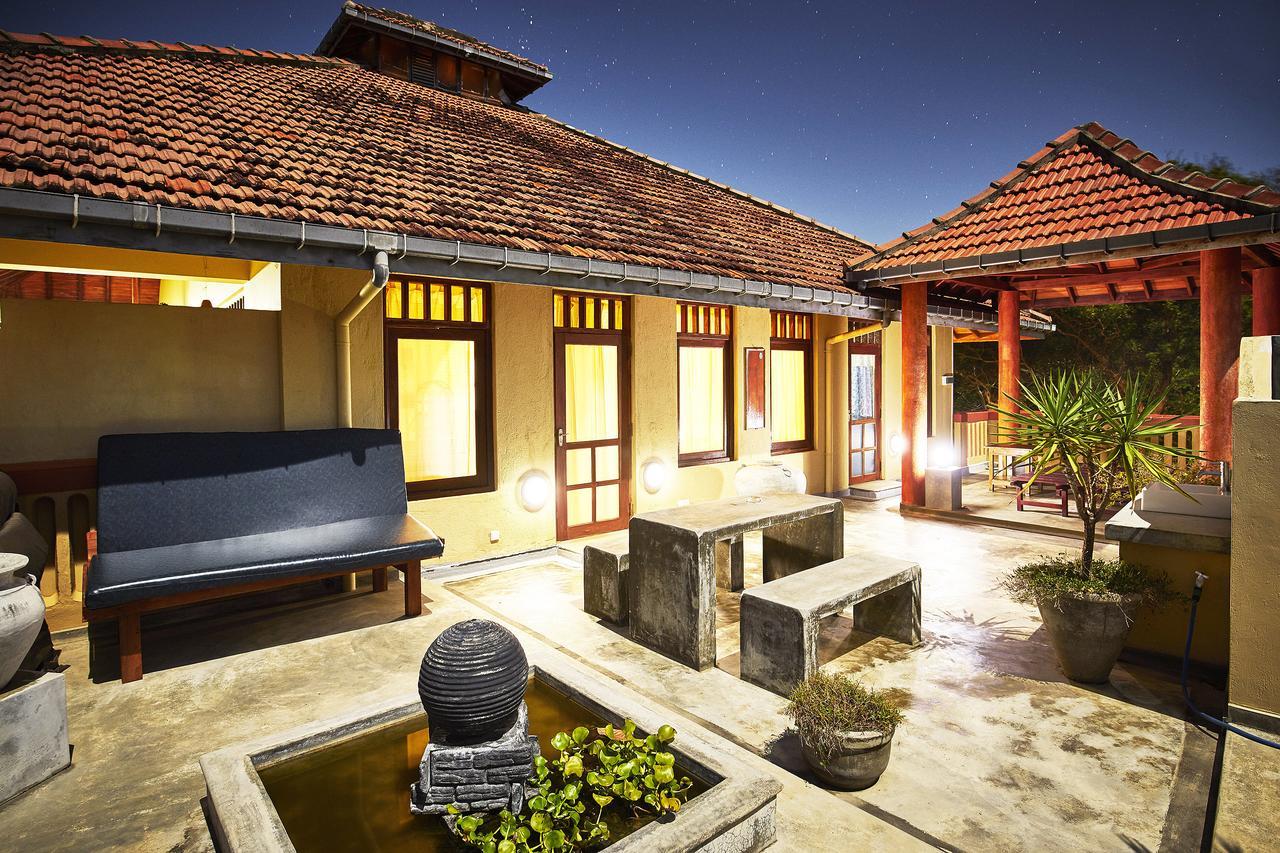 Villa Lucky Star Тангале Екстериор снимка