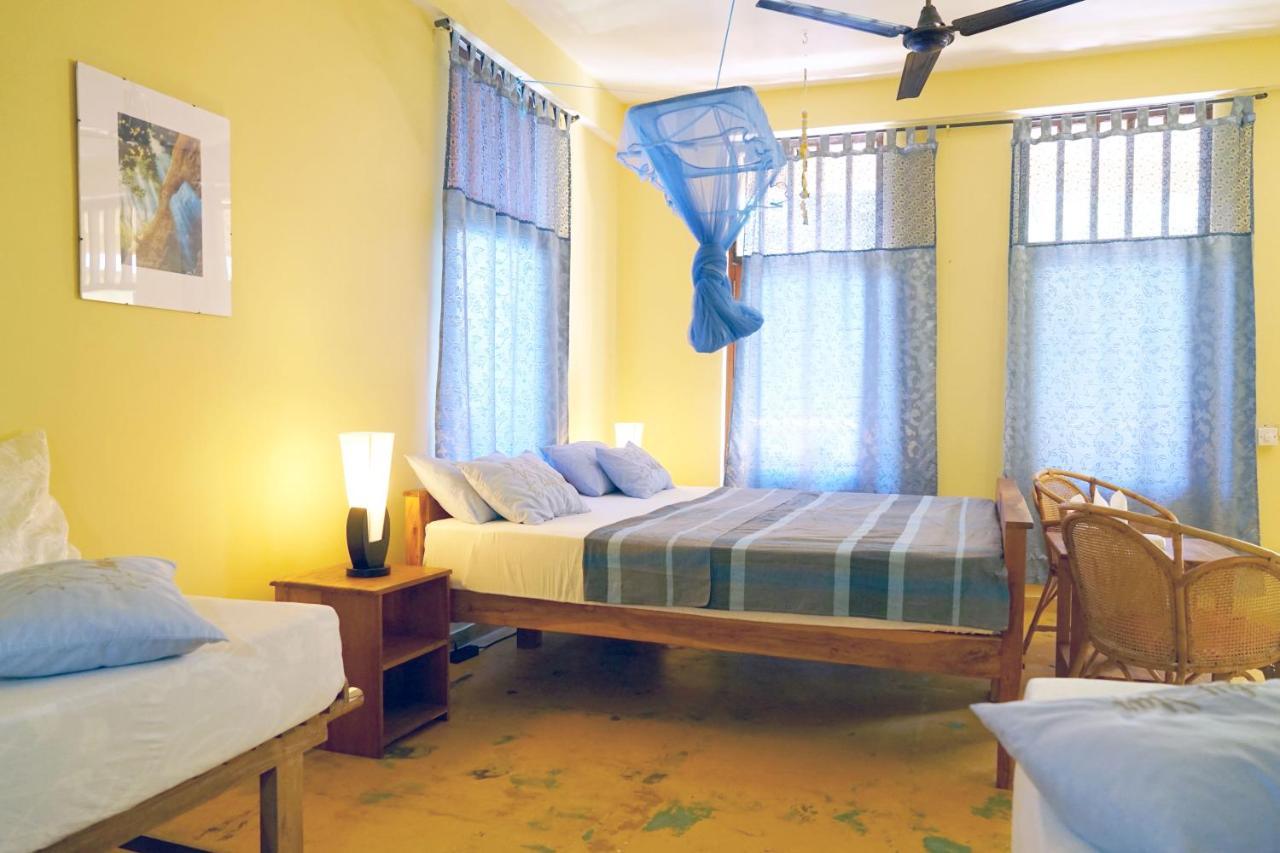 Villa Lucky Star Тангале Екстериор снимка